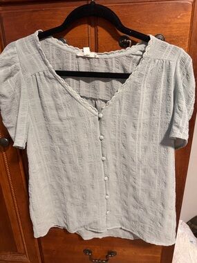 Light Blue/Teal Button-Front Boutique Top